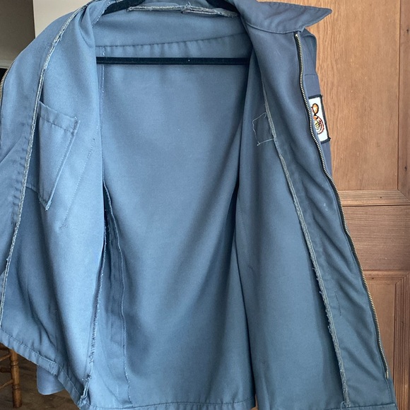Vintage Exxon gas station attendant jacket. Rare item. Classic blue/gray. - Picture 6 of 10